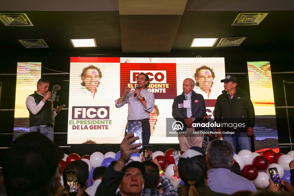 El candidato a la presidencia de Colombia Federico Gutiérrez realizó un acto de campaña en Bogotá