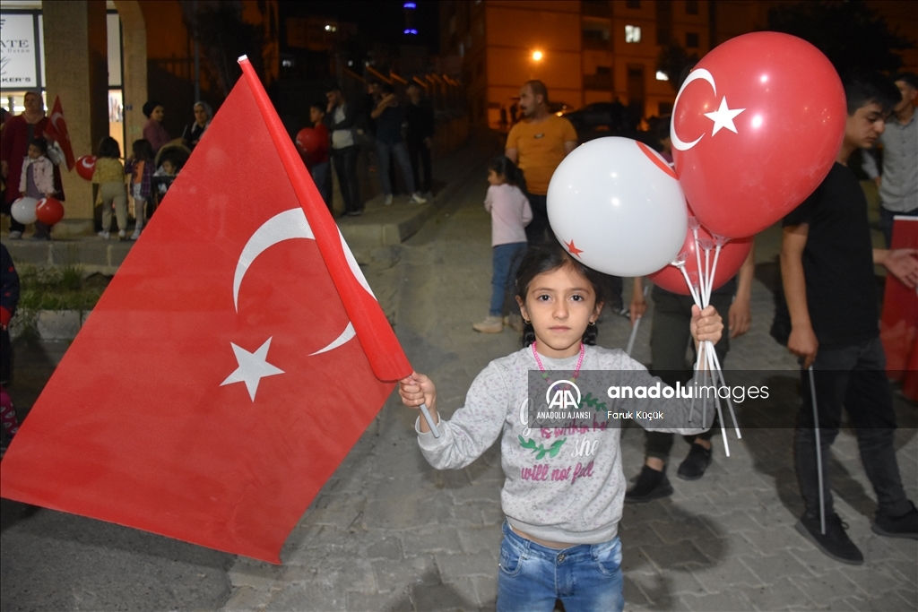 Elazığ ve Şırnak'ta "Fener Alayı ve Gençlik Yürüyüşü" gerçekleştirildi