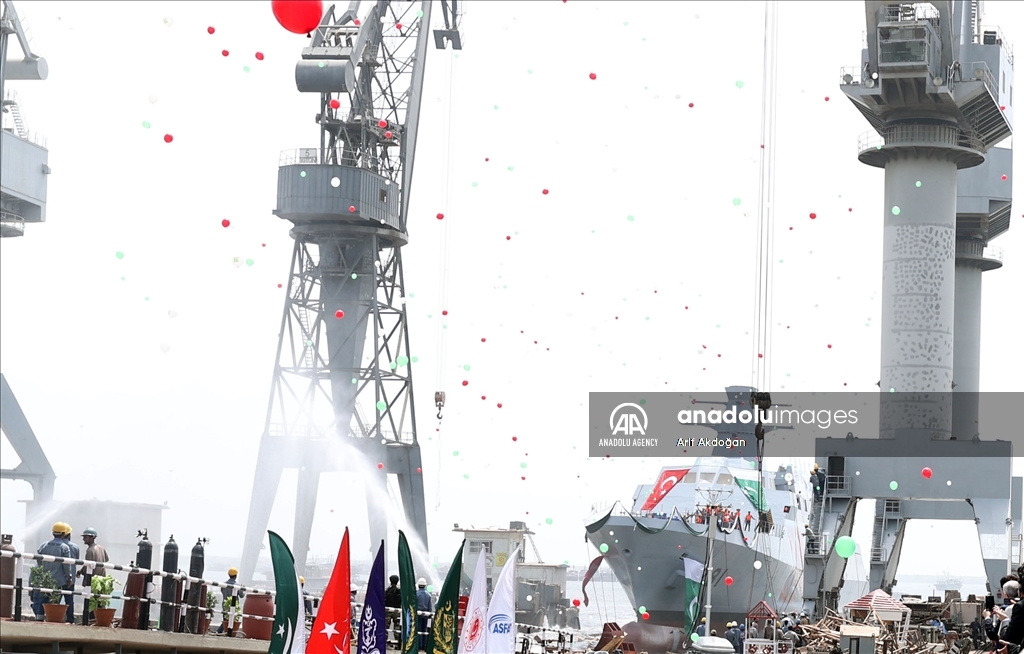 В Пакистане спущен на воду третий корвет турецкого проекта MİLGEM
