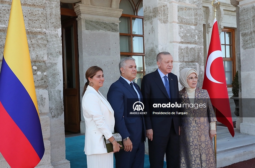 Encuentro entre los presidentes de Turquía y Colombia en el Palacio de Dolmabahce en Estambul 