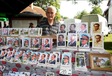 Brojni poklonici obilježili 130. obljetnicu rođenja Tita