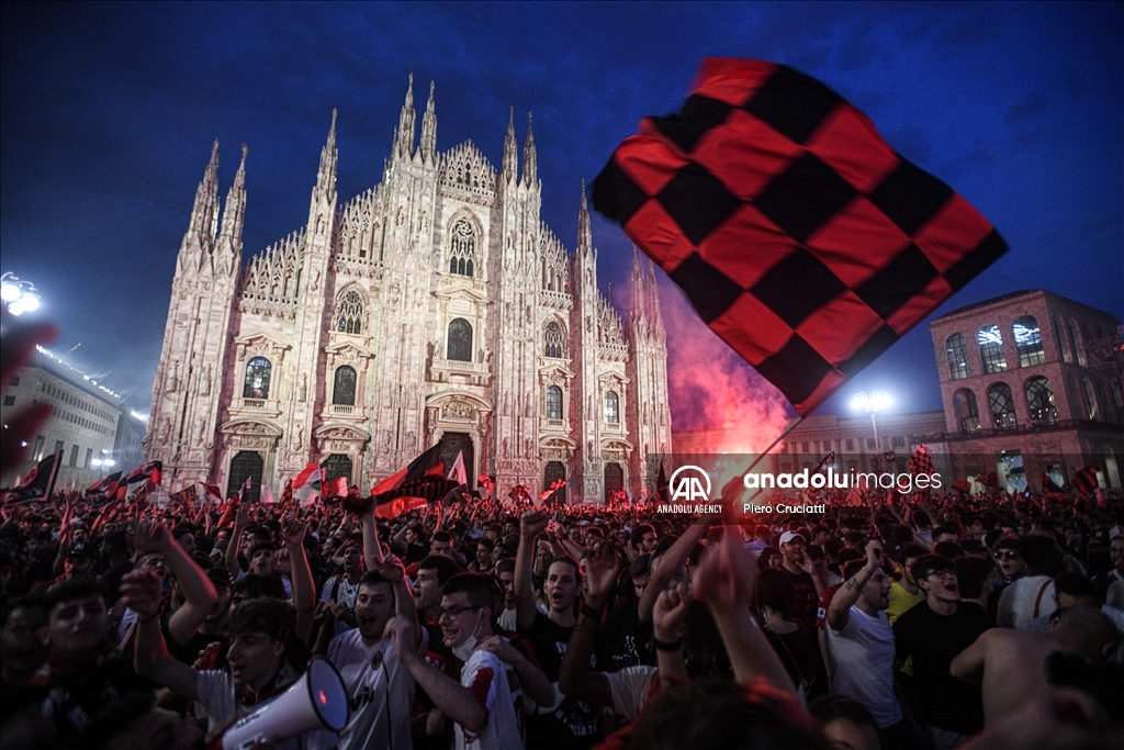 AC Milan win Italian Serie A title after 11 years