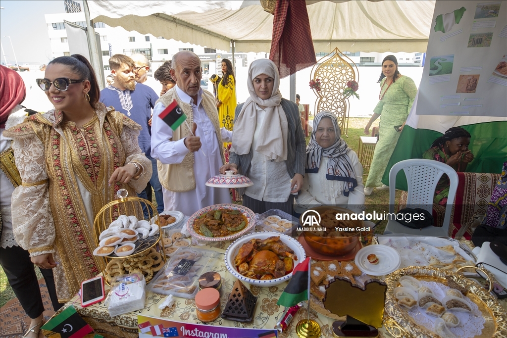 Türkiye Maarif Vakfı Tunus’ta "Geleneksel Kıyafet Günü" etkinliği düzenledi