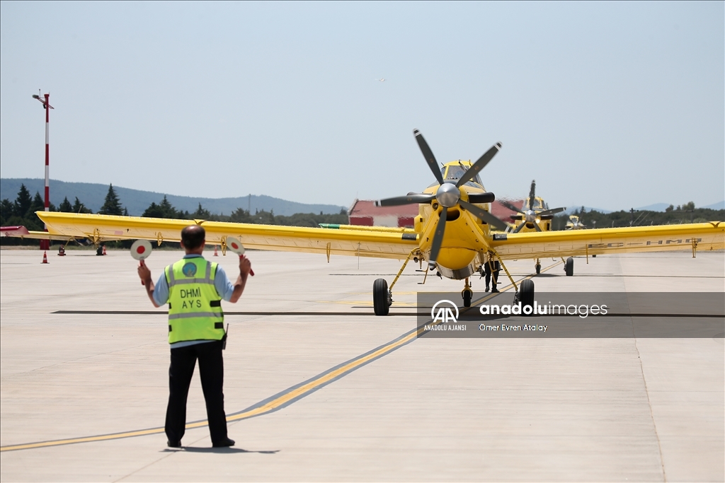 Yüksek manevra kabiliyetli yangın söndürme uçakları İzmir'e geldi