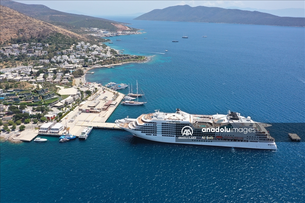 Bodrum'da bu yıl "yüzen oteller" turizm hareketliliğini artıracak