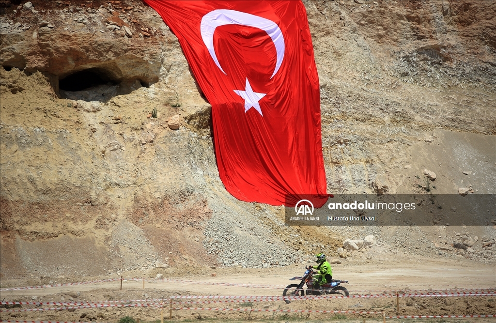 Türkiye Süper Enduro Şampiyonası'nda sezonun ikinci ayak yarışı Mersin'de başladı
