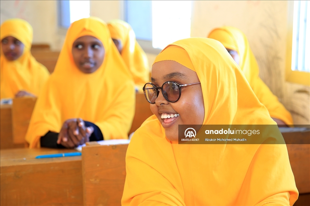 اللغة التركية تنضم إلى المناهج التعليمية "اختياريا" في الصومال