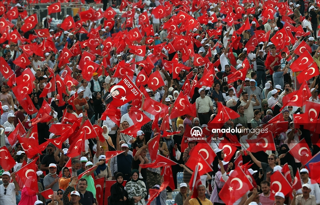 Erdogan: Turkiye nastavlja borbu do iskorjenjivanja terorista na sjeveru Sirije 
