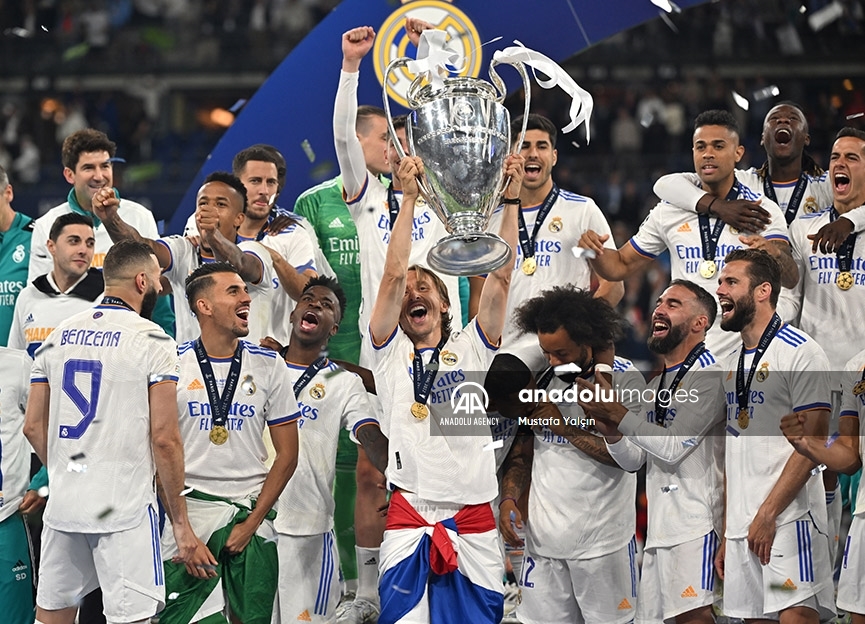 Real Madrid venció 1-0 al Liverpool y se quedó con el título de la Champions League 2022