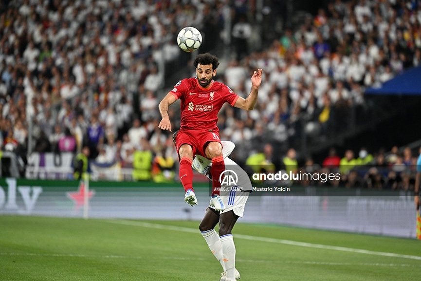 Mohamed Salah del Liverpool en acción ante el Real Madrid durante la victoria 1-0 de la Casa Blanca por el título de la Champions League de la UEFA 2022