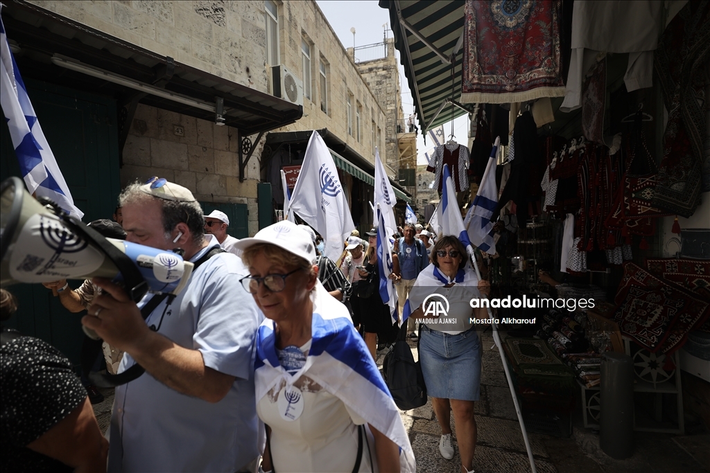 Aşırı sağcı Yahudi yerleşimcilerin provokatif "bayrak yürüyüşü" öncesinde Doğu Kudüs'te gerginlik