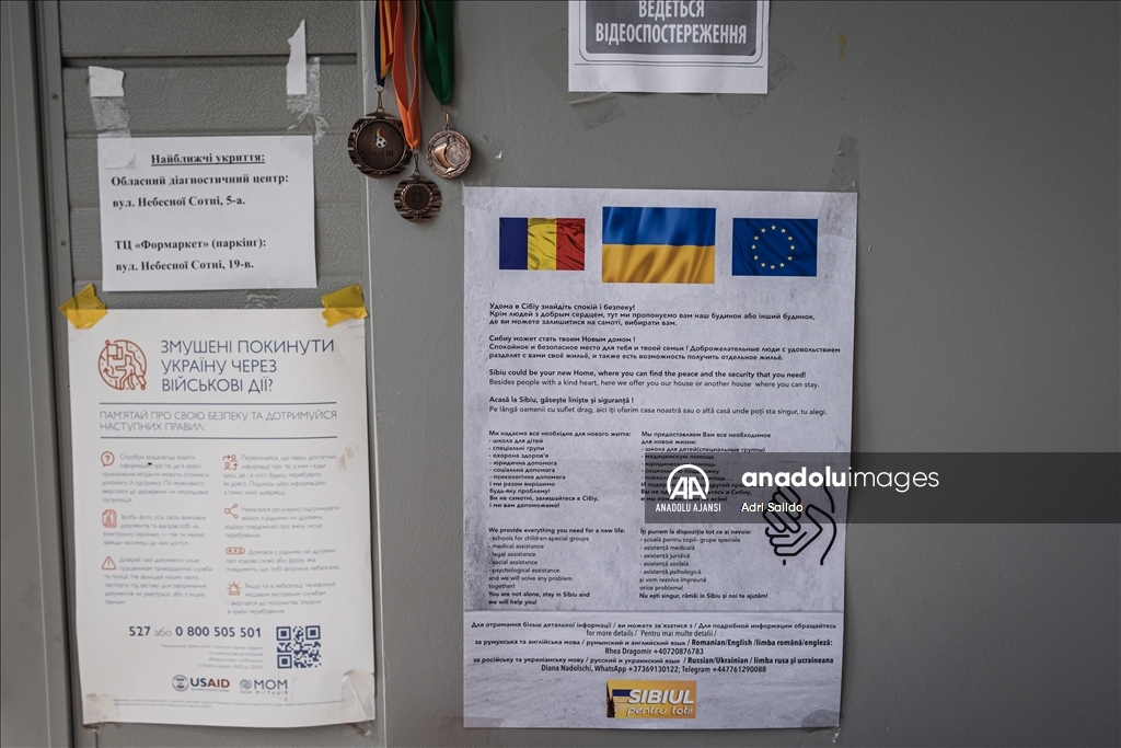 Ukrayna'nın Chernivtsi kenti saldırılardan kaçan çok sayıda kişiye ev sahipliği yapıyor
