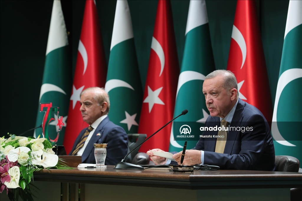 Türkiye ile Pakistan arasında 7 anlaşma imzalandı