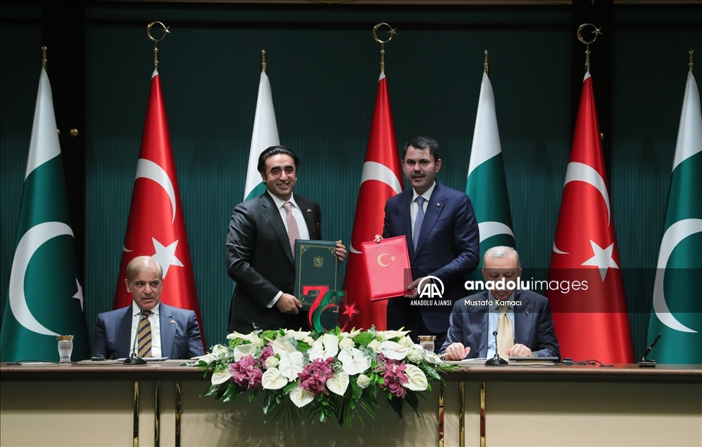 Türkiye ile Pakistan arasında 7 anlaşma imzalandı