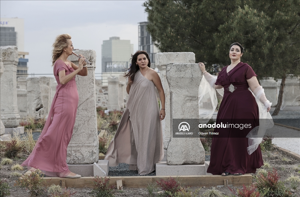 Tarihi Roma Hamamı Trio Patara konserine ev sahipliği yaptı