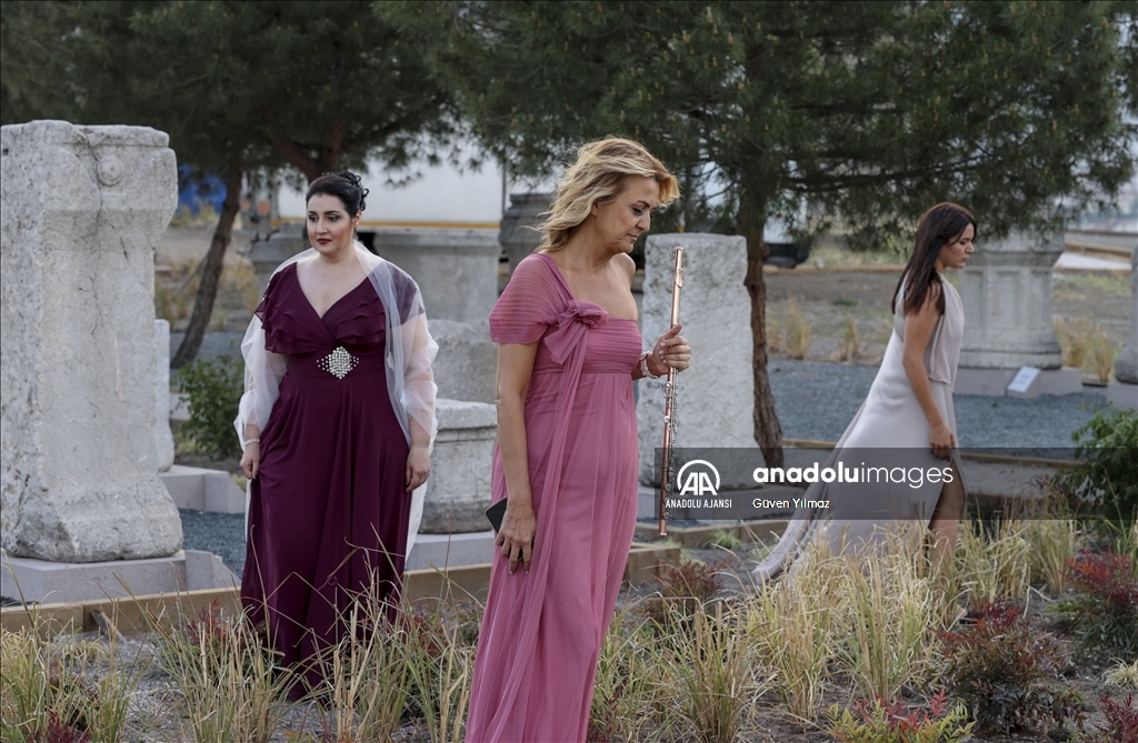 Tarihi Roma Hamamı Trio Patara konserine ev sahipliği yaptı