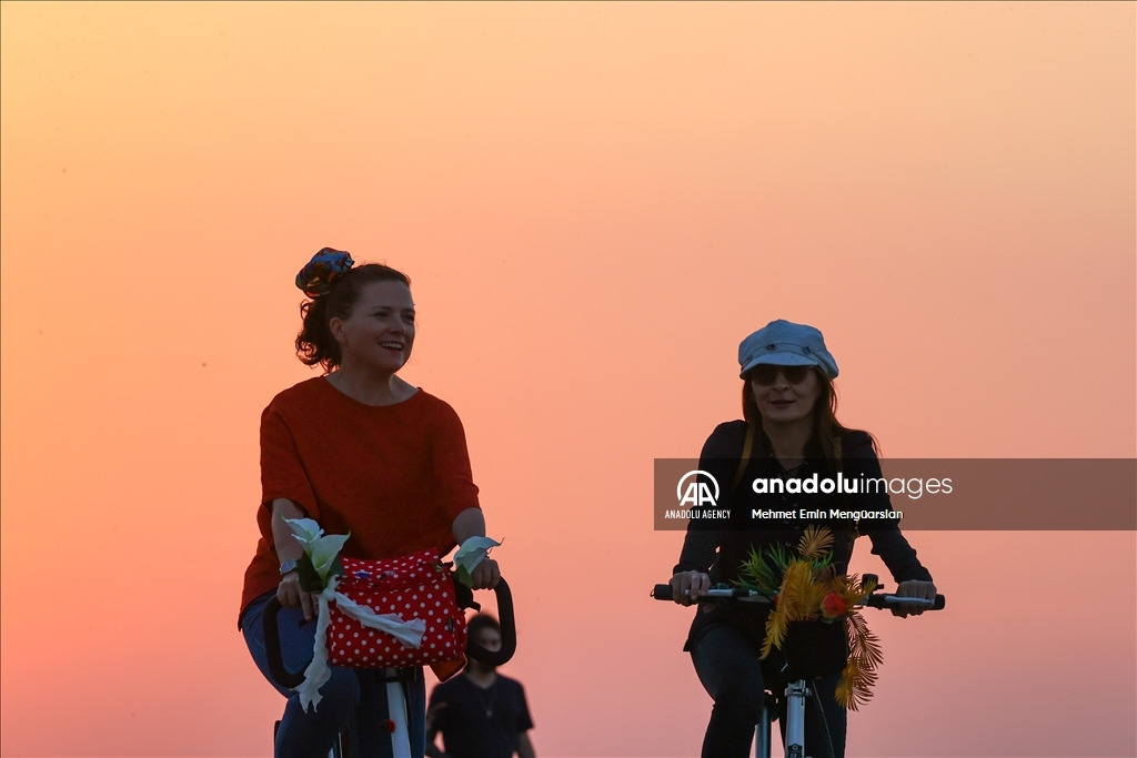 بزرگداشت روز جهانی دوچرخه‌سواری در ازمیر