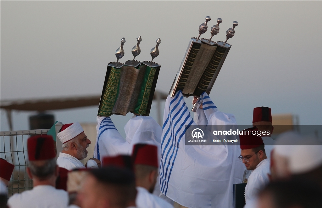 Samiri Yahudileri, Hasat Bayramı'nı Gerizim Dağı'nda kutladı