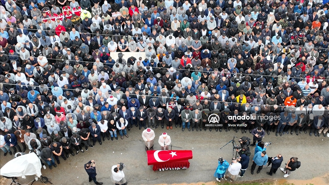 Şehit Piyade Uzman Çavuş Ömer Yıldırım, Sivas'ta son yolculuğuna uğurlandı