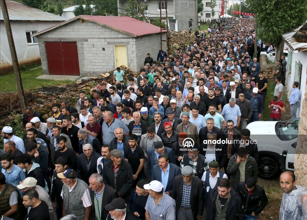 Şehit Piyade Uzman Çavuş Ömer Yıldırım, Sivas'ta son yolculuğuna uğurlandı