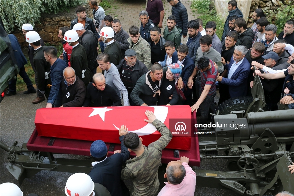 Şehit Piyade Uzman Çavuş Ömer Yıldırım, Sivas'ta son yolculuğuna uğurlandı