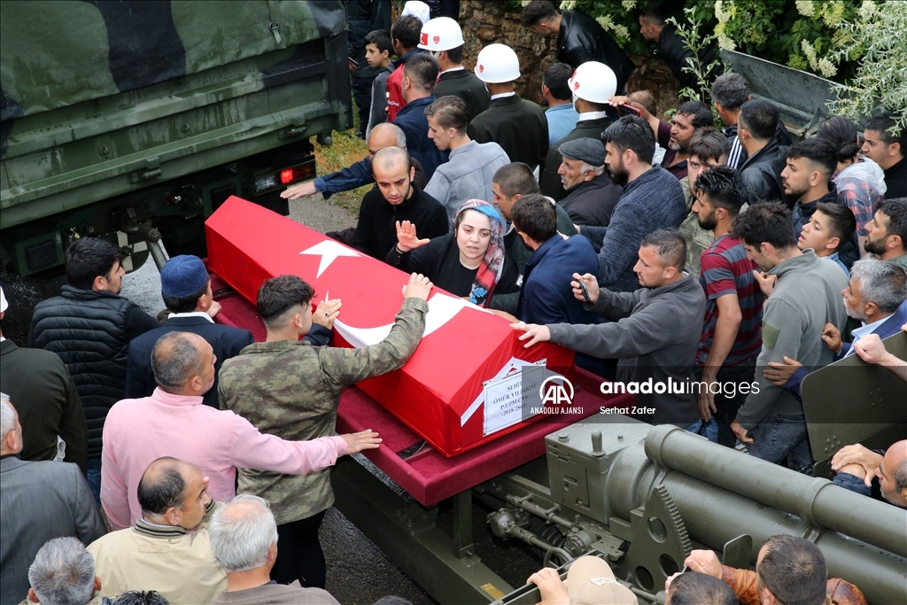 Şehit Piyade Uzman Çavuş Ömer Yıldırım, Sivas'ta son yolculuğuna uğurlandı