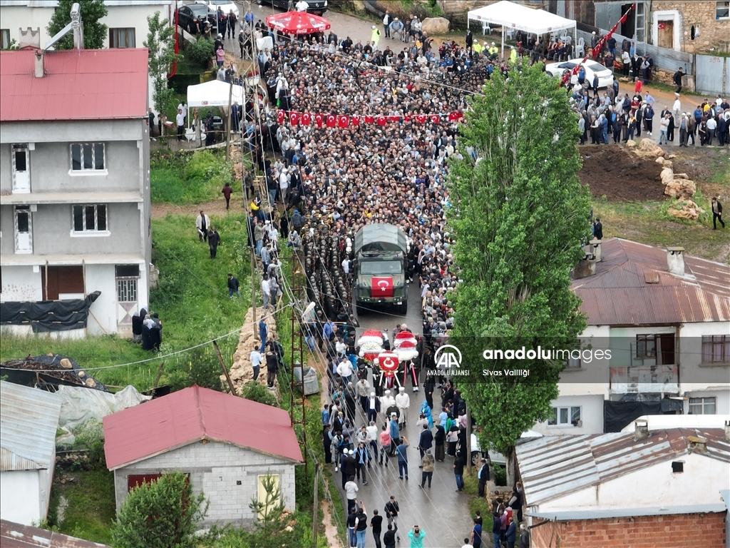 Şehit Piyade Uzman Çavuş Ömer Yıldırım, Sivas'ta son yolculuğuna uğurlandı