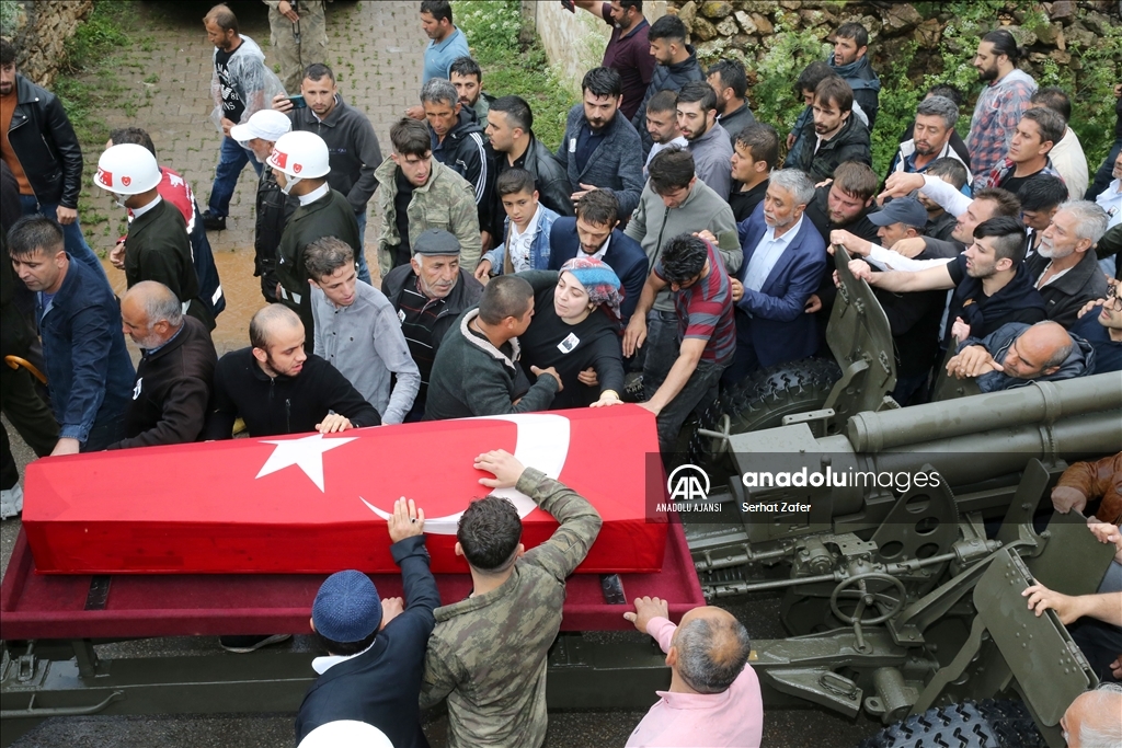 Şehit Piyade Uzman Çavuş Ömer Yıldırım, Sivas'ta son yolculuğuna uğurlandı