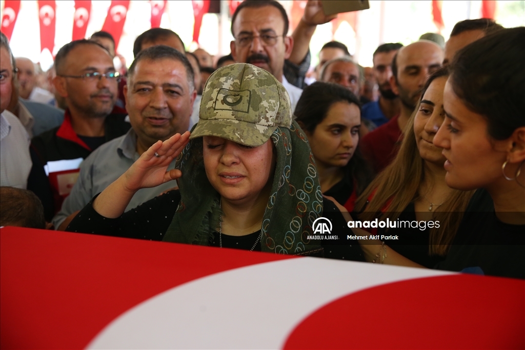 Şehit Piyade Uzman Onbaşı Mehmet Ali Çap, memleketi Gaziantep'te son yolculuğuna uğurlandı