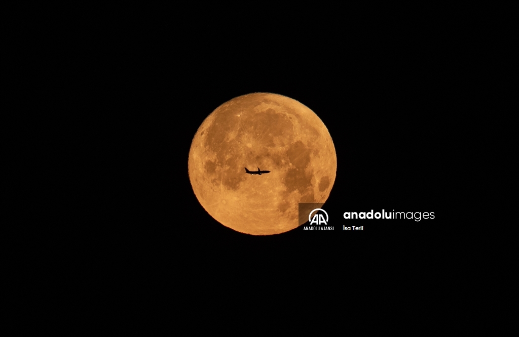 İstanbul'da "Süper Ay"