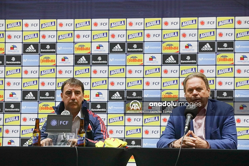 El argentino Néstor Lorenzo es presentado como nuevo director técnico de la selección de fútbol de Colombia, junto al presidente de Ramón Jesurún, presidente de Federación.