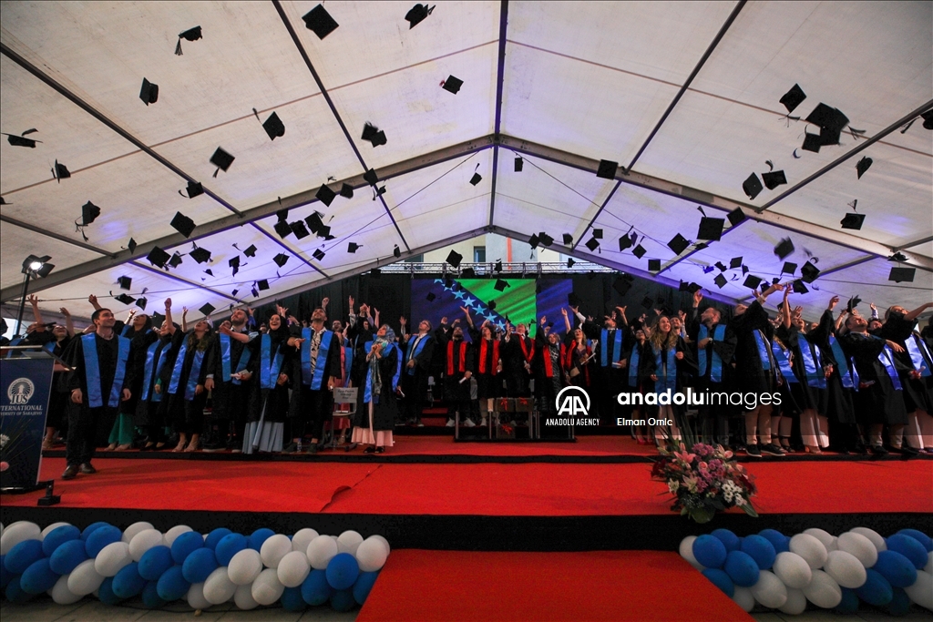 Sarajevo: Na Internacionalnom univerzitetu održana promocija 14. generacije diplomanata