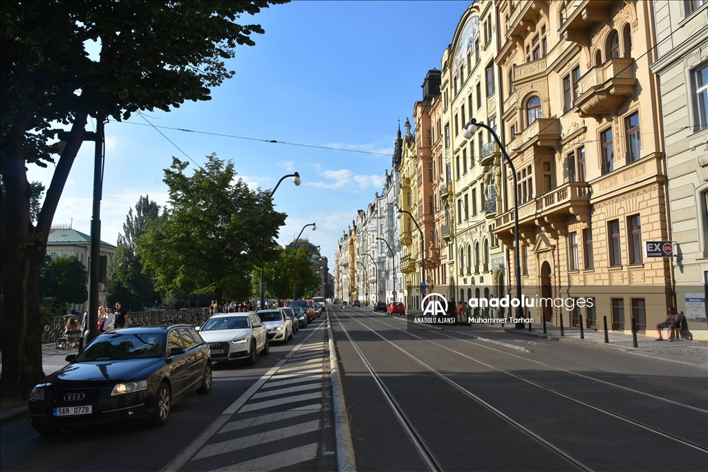 Orta Avrupa'da zamanın durduğu şehir: Prag