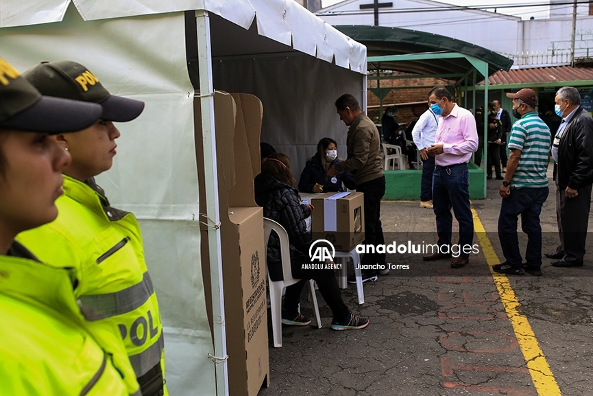 Así votaron en la segunda vuelta de las elecciones presidenciales en la capital de Colombia