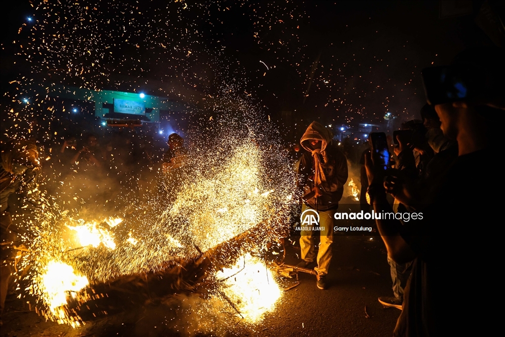 Endonezya'da doğaya minnettarlığın geleneksel simgesi devam ediyor