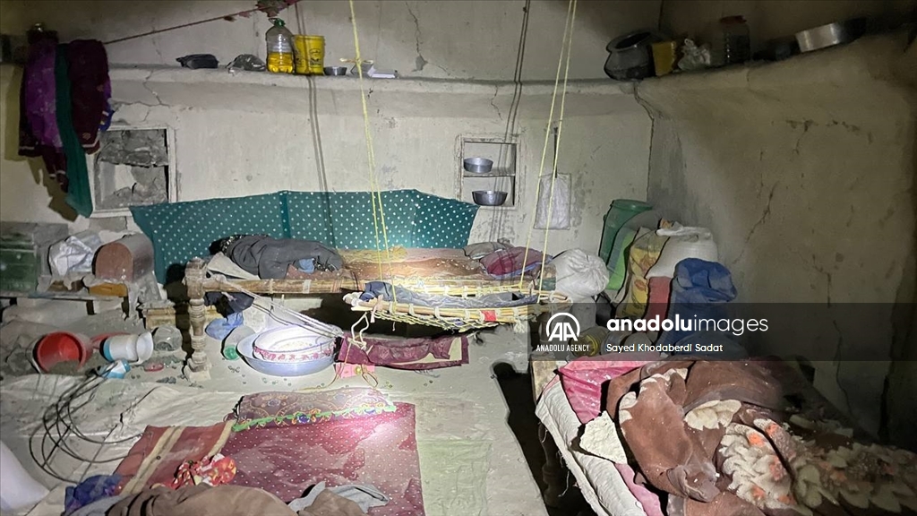 افزایش تلفات زلزله افغانستان به بیش از 1000 کشته و 1500 زخمی