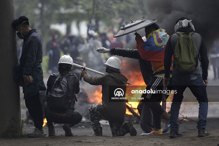 Décimo día de fuertes manifestaciones en medio de la huelga nacional en Ecuador