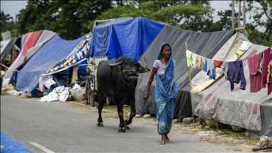 Hindistan'ın Assam eyaletindeki sellerde ölenlerin sayısı 100'ü geçti