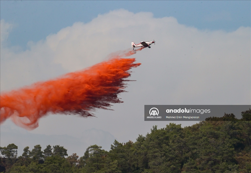 Marmaris'teki orman yangının soğutma çalışmaları devam ediyor