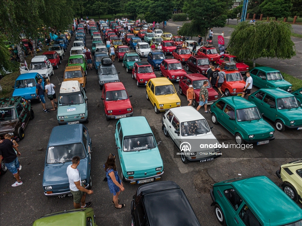 Poland establishes national record  for Fiat 126 gathering 