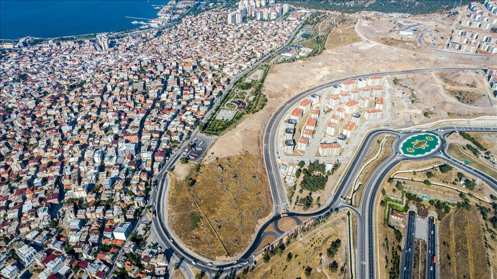 İzmir'de rezerv alandaki deprem konutlarının ilk etabı temmuzda teslim edilecek