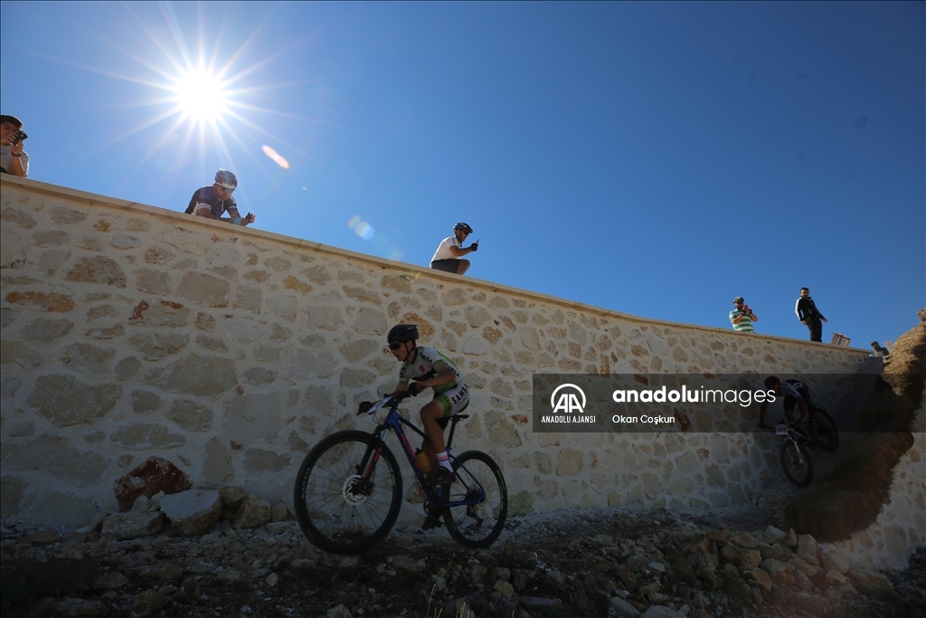 "Uluslararası Levent Vadisi Dağ Bisiklet Yarışı" Malatya'da başladı