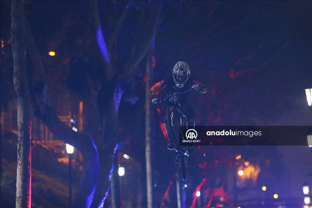 Las mejores imágenes del Red Bull Miraflores Cerro Abajo que se vivió en Perú 4