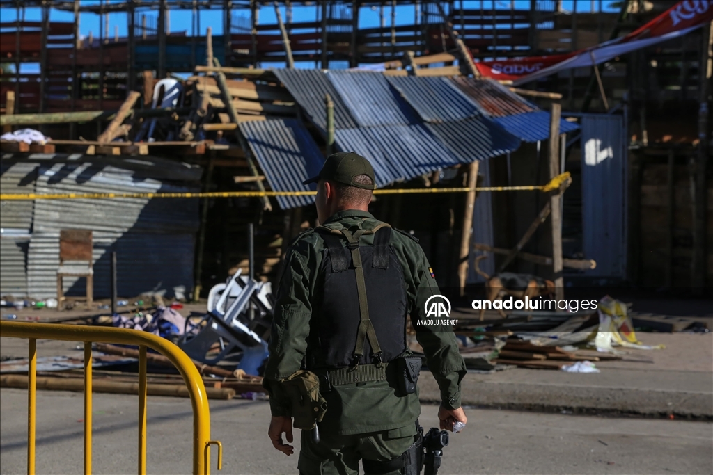 Al Menos Cuatro Muertos Y Cientos De Heridos Deja El Desplome De Unos