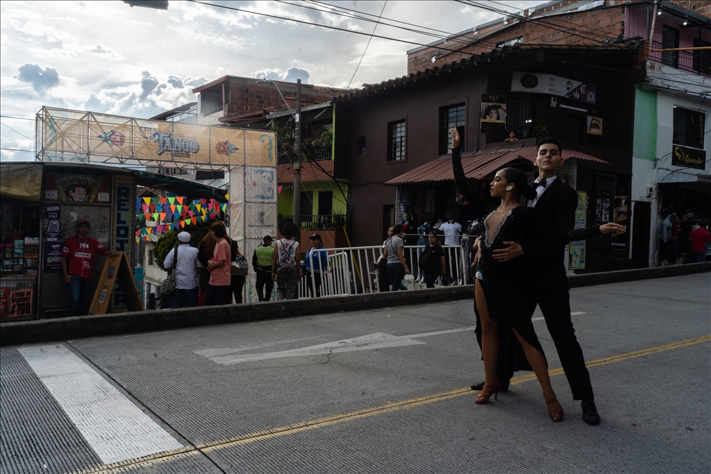 Kolombiya'da 16. Uluslararası Tango Festivali