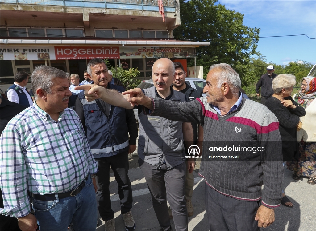 Bakan Karaismailoğlu, selden etkilenen Sinop ve Kastamonu'da incelemelerde bulundu