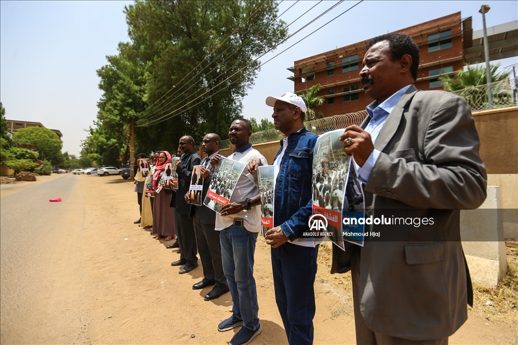 الخرطوم.. وقفة أمام سفارة إثيوبيا احتجاجا على مقتل 8 سودانيين