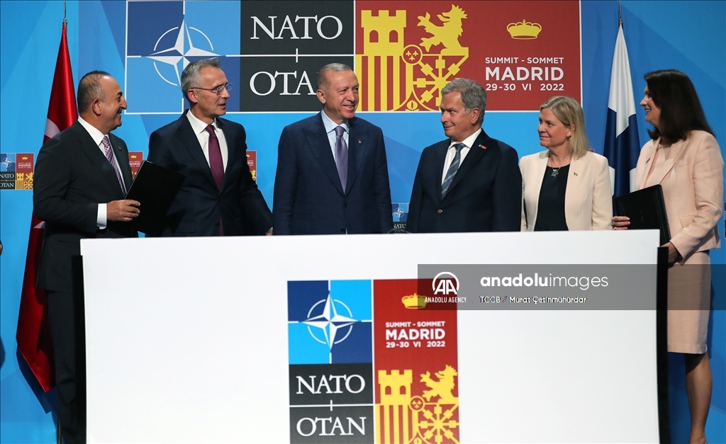تفاهم‌نامه سه جانبه بین ترکیه، سوئد و فنلاند در مورد روند عضویت در ناتو به امضا رسید