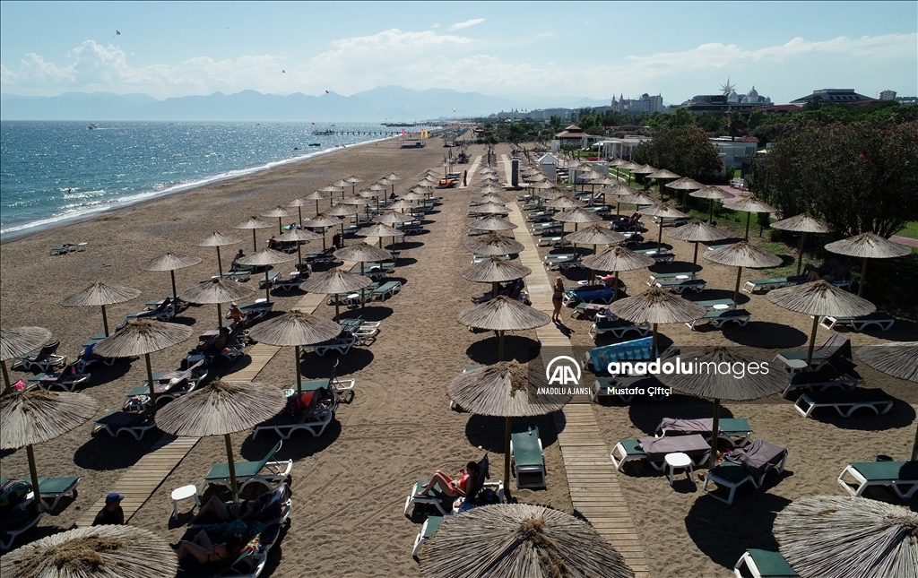 Antalya, mavi bayraklı plaj sayısıyla dünya lideri