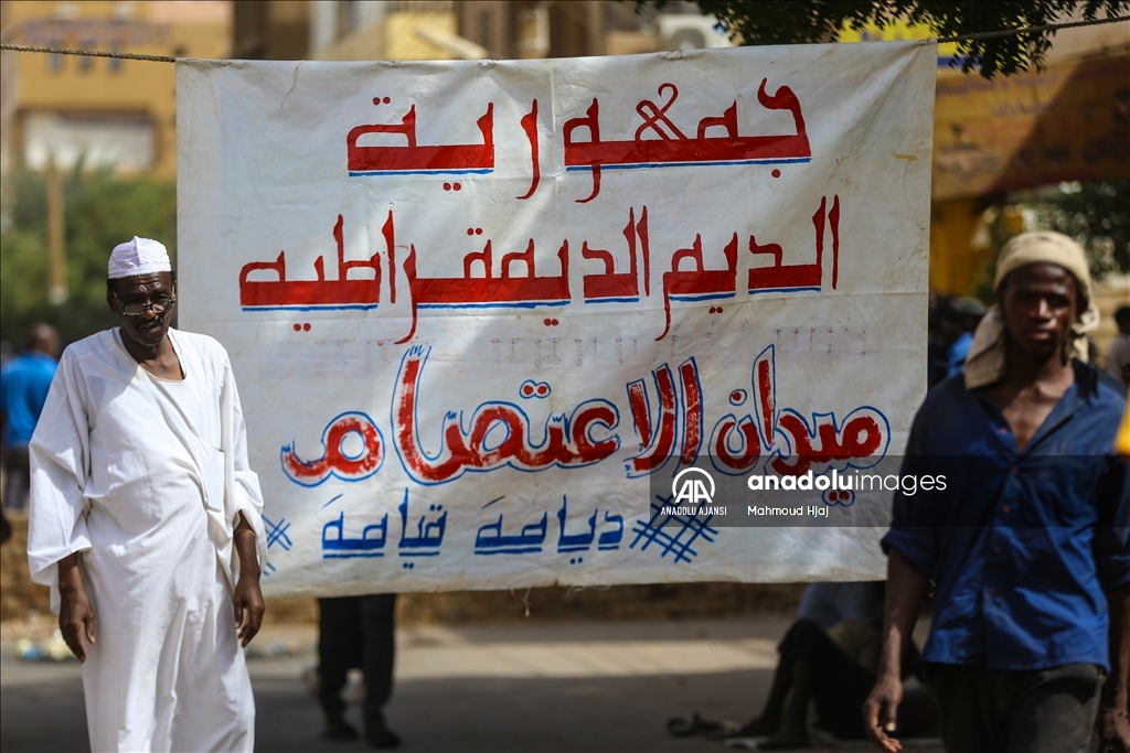 Sudan'daki askeri yönetim karşıtı gösteriler